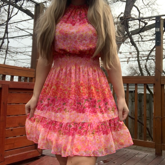 Zara Dresses & Skirts - ZARA FLORAL DRESS